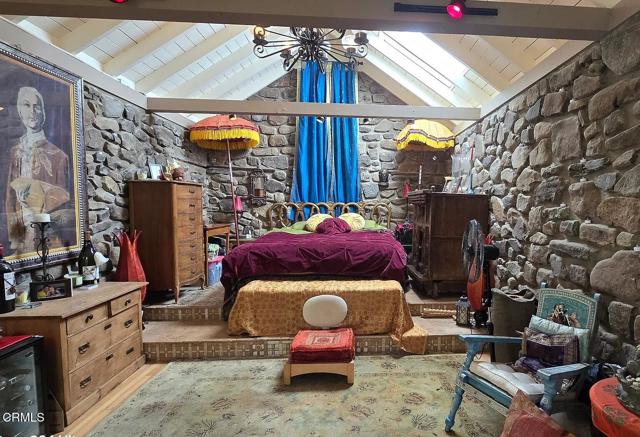 Detail Gallery Image 17 of 58 For 1450 Mcandrew Rd, Ojai,  CA 93023 - 4 Beds | 2 Baths