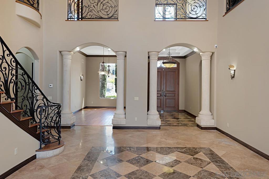 MLS #250034511SD image #9