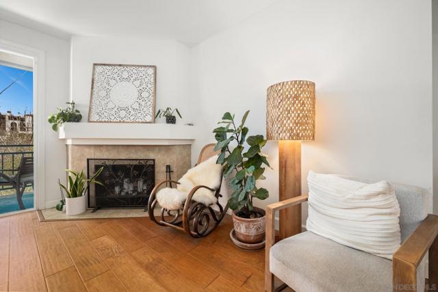 2150 Camino De La Reina, San Diego CA: https://media.crmls.org/mediaz/8591992c-7622-49ca-bc3e-15e1c4271755.jpg