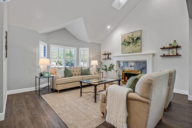1153 Sherry Way, Livermore CA: https://media.crmls.org/mediaz/8592c3e8-af86-4a31-ace7-9aebea437e29.jpg
