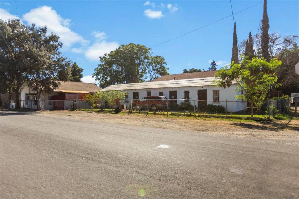 1450 Belvedere Avenue, Stockton, CA 95205