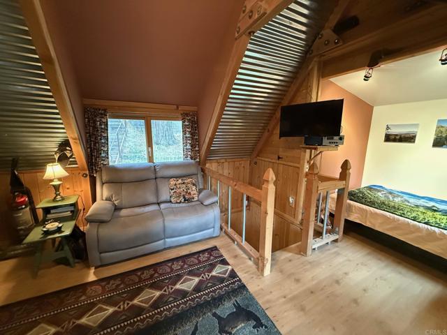 Detail Gallery Image 13 of 45 For 32811 Birch Hill Rd, Palomar Mountain,  CA 92060 - 2 Beds | 1 Baths