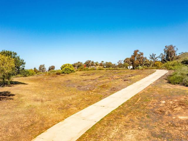 Detail Gallery Image 11 of 42 For 18405 Rangeland Rd, Ramona,  CA 92065 - – Beds | – Baths