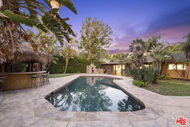 23309 Ladrillo Street, Woodland Hills CA: https://media.crmls.org/mediaz/8593f3e5-b16b-4717-afcf-7d6ec02c9d26.jpg