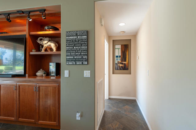 81945 Golden Star Way, La Quinta CA: https://media.crmls.org/mediaz/85956594-0afd-46f3-a38e-28109a66f3f9.jpg