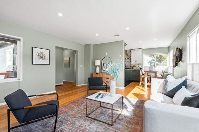 8124 Greenly Drive, Oakland CA: https://media.crmls.org/mediaz/8596c8bf-97d9-4ba6-b8f4-9b1095e8d6cf.jpg