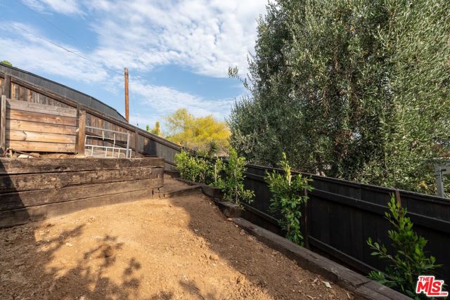 5318 Raber Street, Los Angeles CA: https://media.crmls.org/mediaz/85972735-af2e-4305-beb9-ea7758984426.jpg