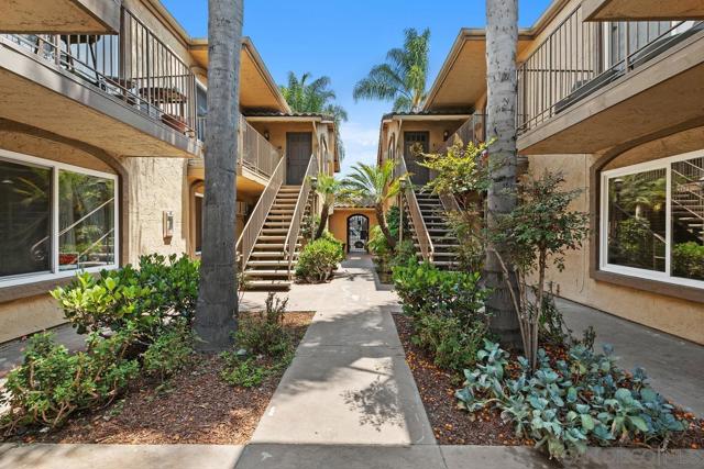 4230 48th St, San Diego CA: https://media.crmls.org/mediaz/8597d5ef-115b-41fd-a7fa-72926157c614.jpg