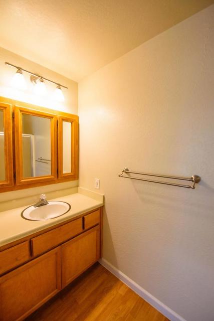 13069 Wells Fargo Drive, Groveland CA: https://media.crmls.org/mediaz/85986c7e-ff9d-4eba-91fe-4920a487a539.jpg