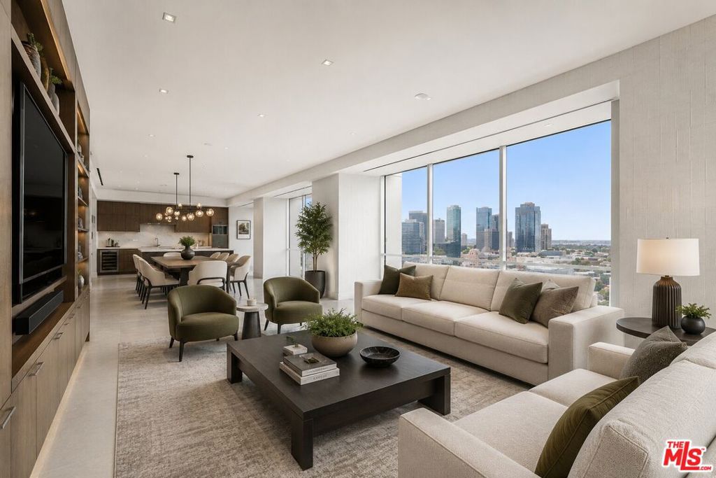 1200 Club View Drive #14S