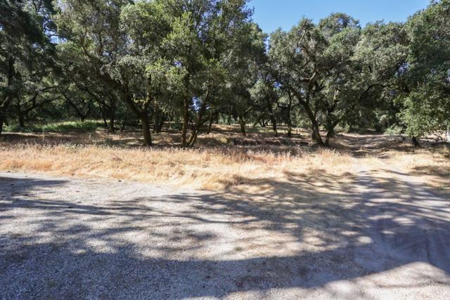 1296 Conference Drive, Scotts Valley CA: https://media.crmls.org/mediaz/859a7fe0-0203-44d6-b1ed-cc6414d6cf1f.jpg