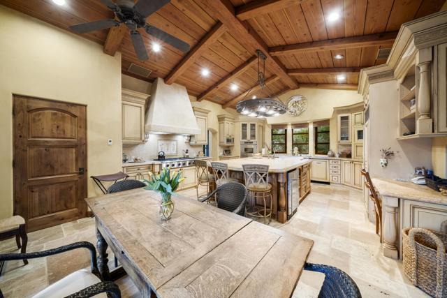 49518 Hidden Valley N Trail, Indian Wells CA: https://media.crmls.org/mediaz/859c7ddd-ba20-434e-9e39-b51956741e88.jpg