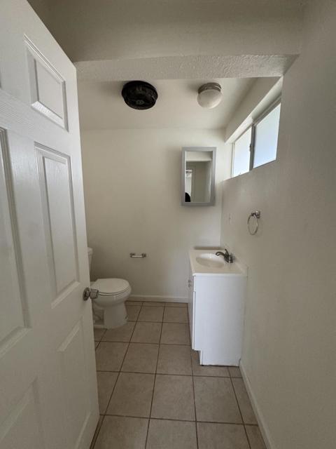 5958 El Reposo Street, Joshua Tree CA: https://media.crmls.org/mediaz/859c9ac3-2a4d-4f84-9f21-db219fd23e41.jpg