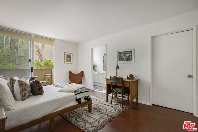 6140 Monterey Road, Los Angeles CA: https://media.crmls.org/mediaz/859cfa15-fbc6-4efe-aaab-5794f7748e91.jpg