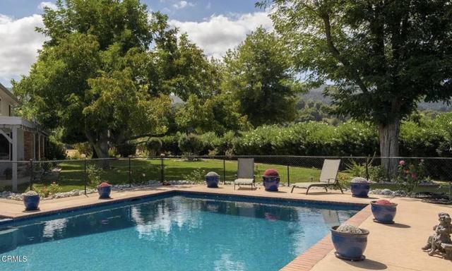 10430 N Ojai Santa Paula Road, Ojai CA: https://media.crmls.org/mediaz/859d0c27-03ac-4a52-9681-ba4f73f1277c.jpg