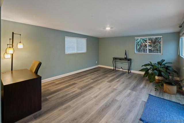 750 Mission Ave, Chula Vista CA: https://media.crmls.org/mediaz/859d2e2d-6a11-41a7-bf66-b87b1e443629.jpg