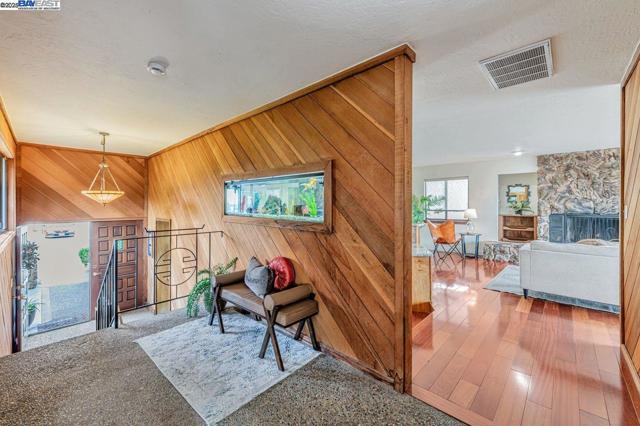 31865 Chicoine Ave, Hayward CA: https://media.crmls.org/mediaz/859dcc32-e460-431a-985f-f3a0a269b4d1.jpg