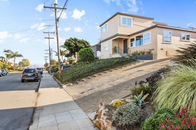 Image 53 of 56 For 3321 Zola Street