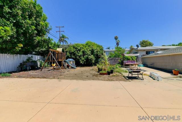 Image 14 of 21 For 845 13th St  Master Sui