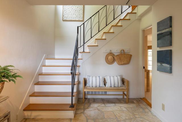 0 Carmelo 5 SE Ocean Avenue, Carmel CA: https://media.crmls.org/mediaz/85a00297-d9d1-4bff-9a40-bea13b71441a.jpg