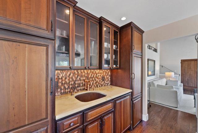 547 Monterey, Aptos CA: https://media.crmls.org/mediaz/85a0e425-cdcc-4bce-ab12-f2b2745f548a.jpg