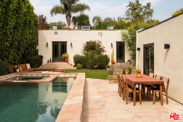 3512 Madera Avenue, Los Angeles CA: https://media.crmls.org/mediaz/85a0f4b7-c177-4aba-a1f2-a75f2fb5fafb.jpg