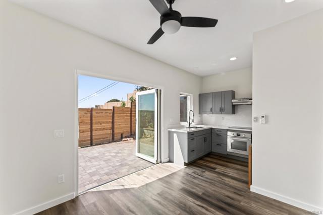 948 Emma Dr., Cardiff by the Sea CA: https://media.crmls.org/mediaz/85a1e15a-0e30-4b3d-befd-06d23af3b505.jpg