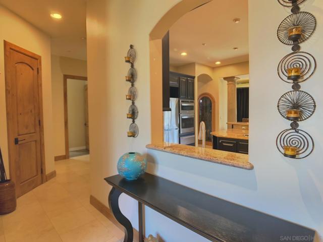 1445 Terracita Ln, Alpine CA: https://media.crmls.org/mediaz/85a27f29-1d13-4cc2-a8dd-a50dc5970e8b.jpg