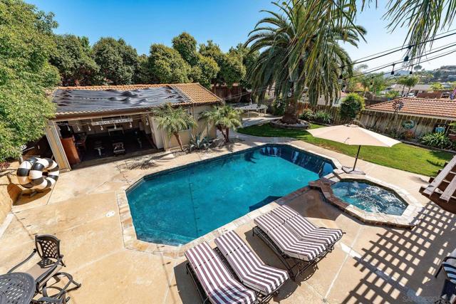 14229 Jennings Vista Way, Lakeside CA: https://media.crmls.org/mediaz/85a2ef84-bef4-48af-b405-833c97a24793.jpg