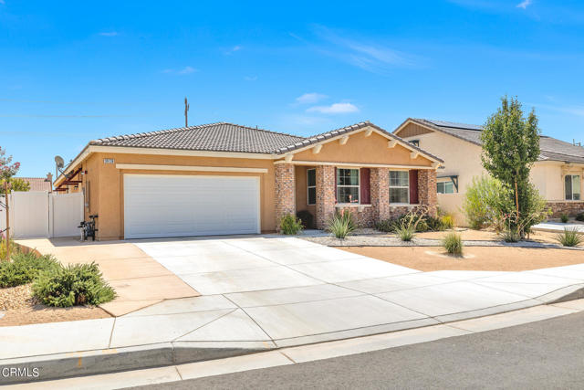 Detail Gallery Image 3 of 58 For 39128 Cocobola Ct, Palmdale,  CA 93551 - 4 Beds | 3 Baths