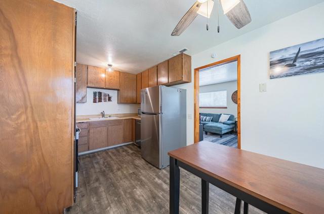 570572 Belden Street, Monterey CA: https://media.crmls.org/mediaz/85a43743-18cf-4250-828a-4237fa6d55d9.jpg