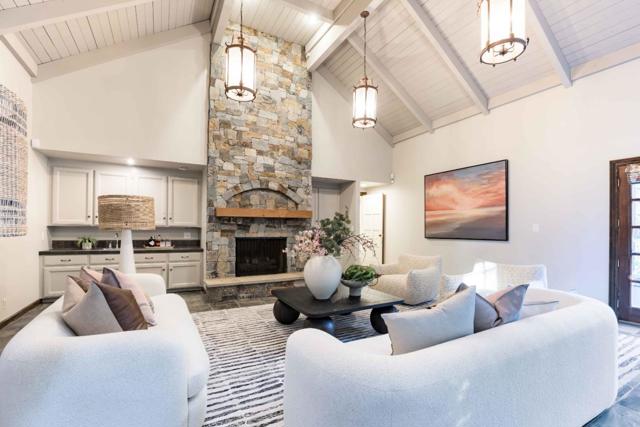 976 Laurel Glen Drive, Palo Alto CA: https://media.crmls.org/mediaz/85a44631-c06f-402d-a00e-9c26ace093d0.jpg