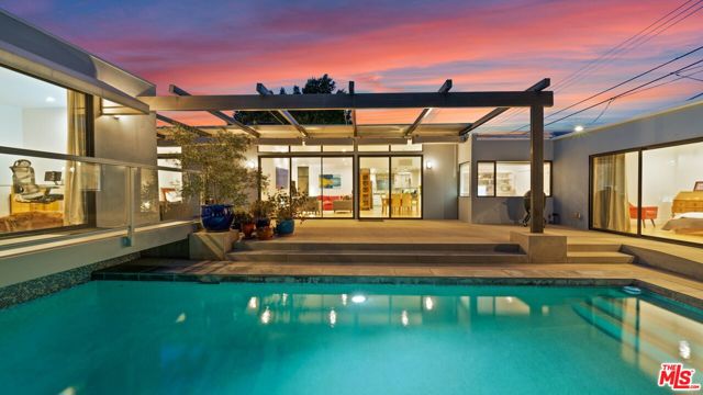 2461 Crest View Drive, Los Angeles CA: https://media.crmls.org/mediaz/85a4abe9-d9bd-422f-acaf-4878d298dcbc.jpg