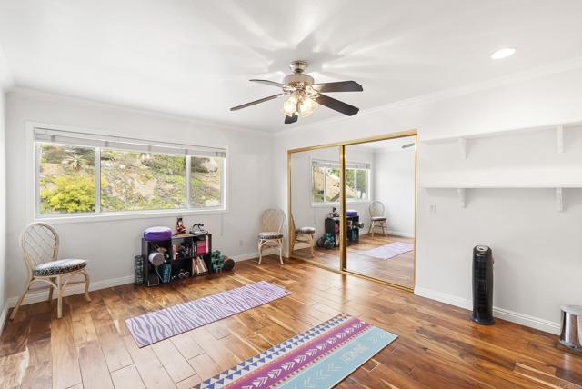 11984 Paseo Fuerte, El Cajon CA: https://media.crmls.org/mediaz/85a56c45-6c61-46f2-8ce6-03343a3c46ec.jpg