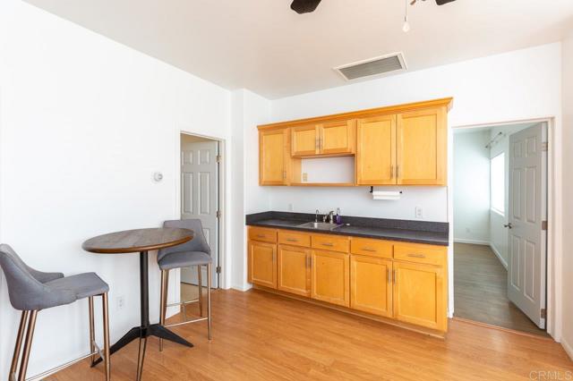 229 Holly Road, El Cajon CA: https://media.crmls.org/mediaz/85a5ca98-6b38-4370-a9a6-525fe523f2fc.jpg