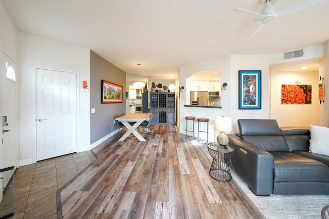 12083 Tivoli Park Row, San Diego CA: https://media.crmls.org/mediaz/85a6eab0-d9f0-4979-8d38-e6cd2218fd1f.jpg