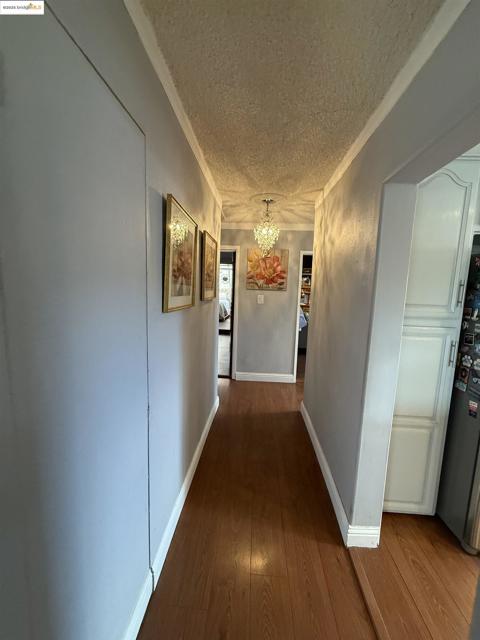 2821 Ponderosa Drive, Concord CA: https://media.crmls.org/mediaz/85a6f9ec-4b3e-43e3-b356-51bfef25e8f0.jpg