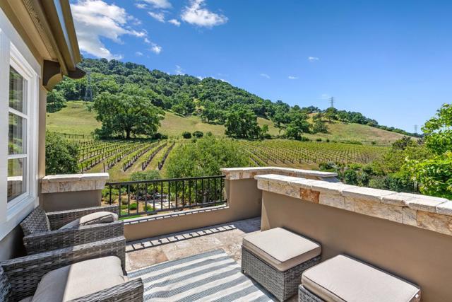 1405 Lakeview Court, San Martin CA: https://media.crmls.org/mediaz/85a74b8f-6ca8-4d10-8d4a-9a40b2f563f0.jpg