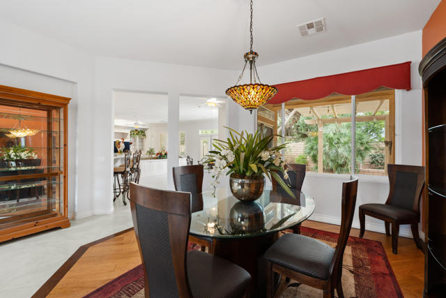 77703 Ashberry Court, Palm Desert CA: https://media.crmls.org/mediaz/85a78ec2-6704-421b-813c-16f18f2869b9.jpg