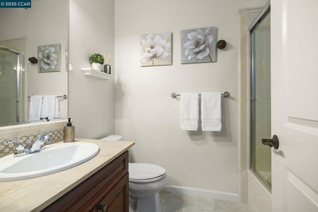 4650 Rimini Ct, Dublin CA: https://media.crmls.org/mediaz/85a8a3c1-f051-466b-83f1-4d9a90f785e7.jpg