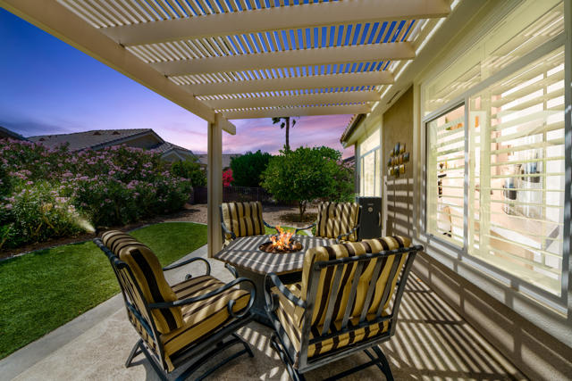 78391 Desert Willow Drive, Palm Desert CA: https://media.crmls.org/mediaz/85a98a47-6a41-46be-b7f2-c6483b5b1009.jpg