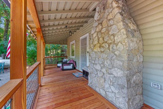 13896 Bear Creek Road, Boulder Creek CA: https://media.crmls.org/mediaz/85aa49e9-e5e1-42b5-b2de-8be0423751b7.jpg