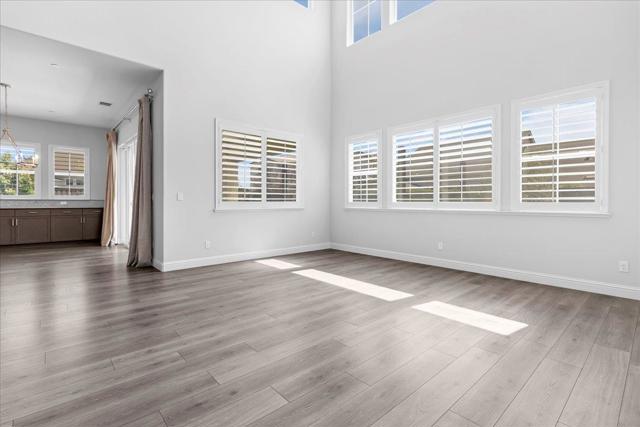 586 Braden Way, Marina CA: https://media.crmls.org/mediaz/85aa6325-979c-4ea7-9e51-2718662c4344.jpg