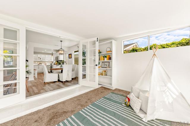 4464 Kamloop Ave, San Diego CA: https://media.crmls.org/mediaz/85aaa1c9-0875-4c88-b023-f38a28d5e939.jpg