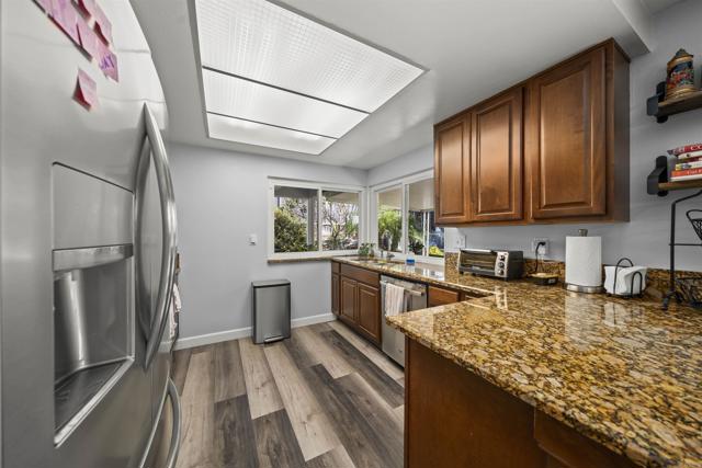 Detail Gallery Image 10 of 43 For 623 Highland St, Escondido,  CA 92027 - 3 Beds | 2 Baths