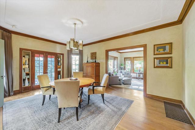 Image 10 of 59 For 125 Los Altos Avenue