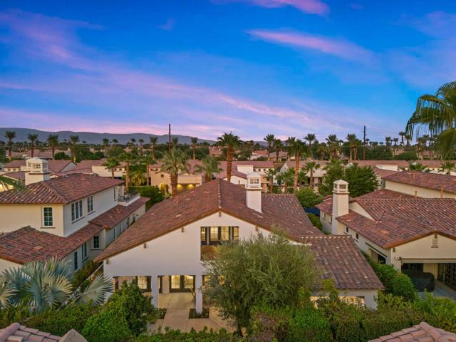 50831 Cereza, La Quinta CA: https://media.crmls.org/mediaz/85acc203-ec6b-4801-90ab-7cdc513540e3.jpg