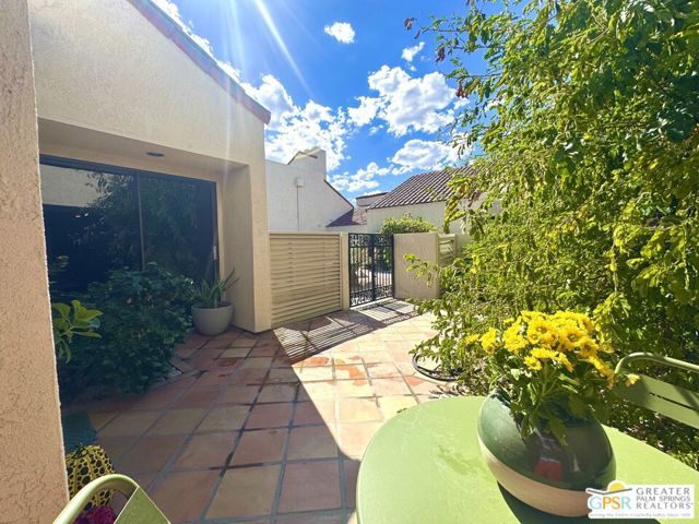 426 Forest Hills Drive, Rancho Mirage, CA 92270