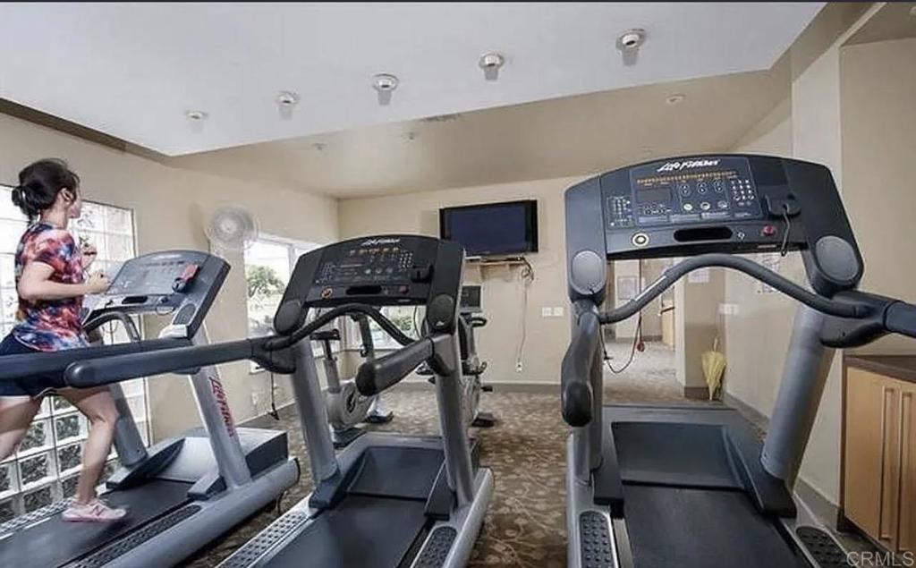 8889 Caminito Plaza Centro - photo 17
