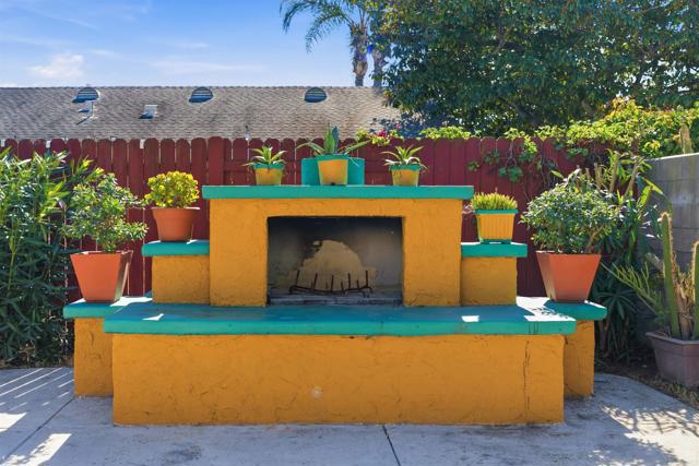 Detail Gallery Image 31 of 34 For 940 Stern Ln, Oxnard,  CA 93035 - 4 Beds | 2/1 Baths